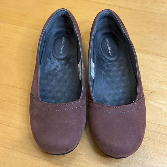 Eddie Bauer Brown Sueded Flats - Size 7 - Picture 1 of 11
